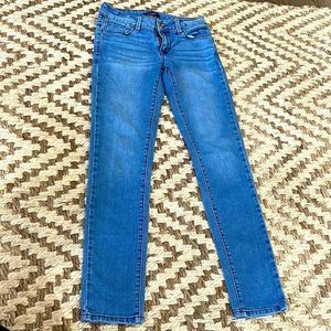 JustUSA size 25 light wash skinny denim